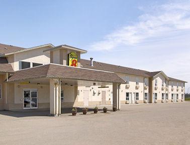 Super 8 By Wyndham Meadow Lake Eksteriør billede